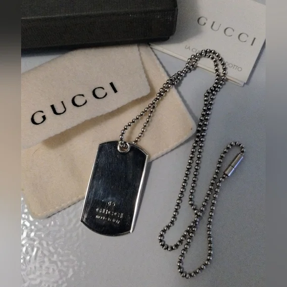 Gucci Dog Tag Necklace - Picture 2 of 8